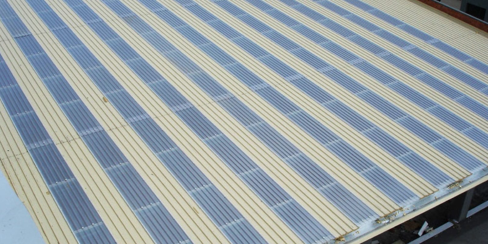 transparent-panels-fibreglass-polycrbonate-sydney industrial skylight panels sydney